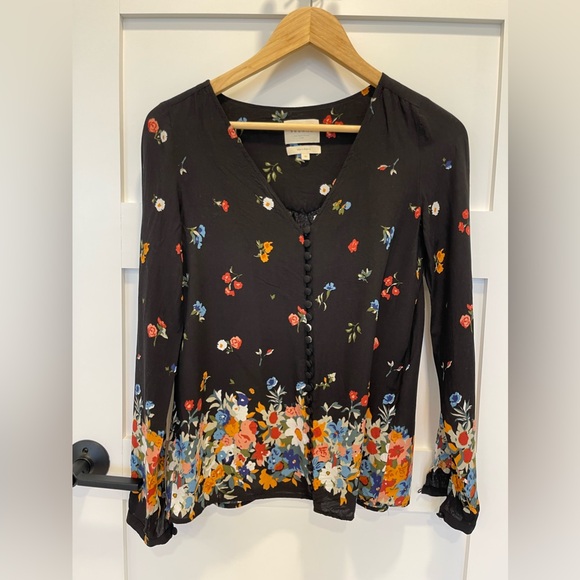 Beautiful Sezane floral top 34 - Picture 3 of 9